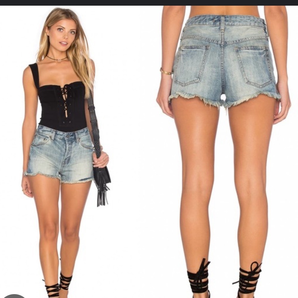 NWOT Free People “Uptown” denim cutoff shorts in Camp